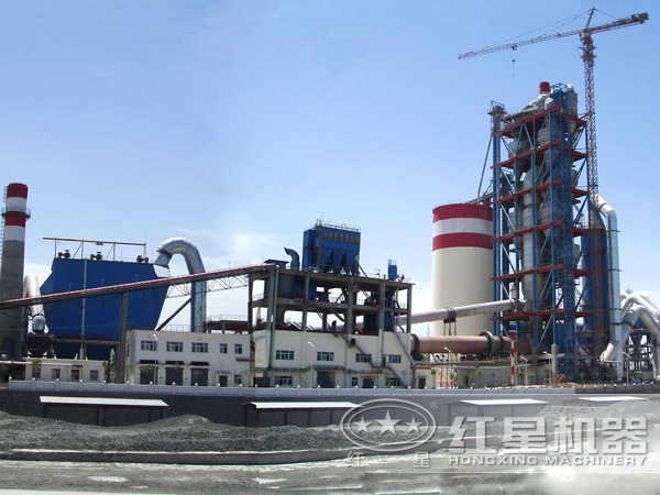 水泥熟料生產(chǎn)線現(xiàn)場 水泥熟料生產(chǎn)線現(xiàn)場